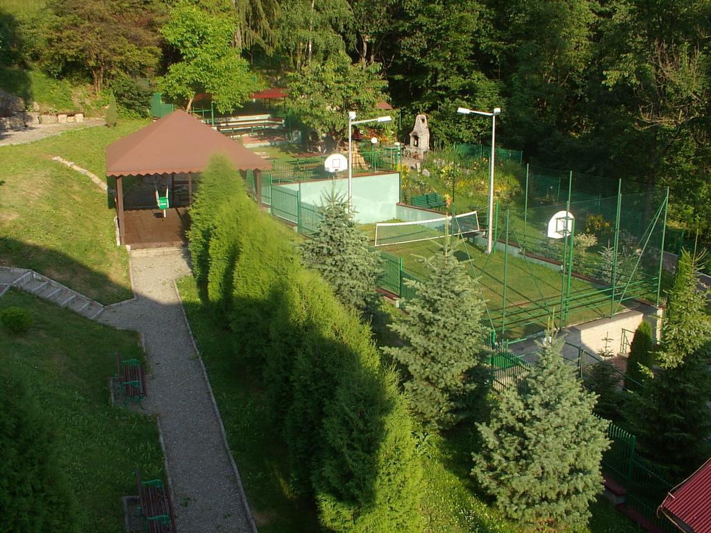Amphora Kompleks Wypoczynkowy Krynica Zdroj Exterior photo